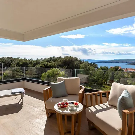 Hills With Pool 1 Holiday home Punat