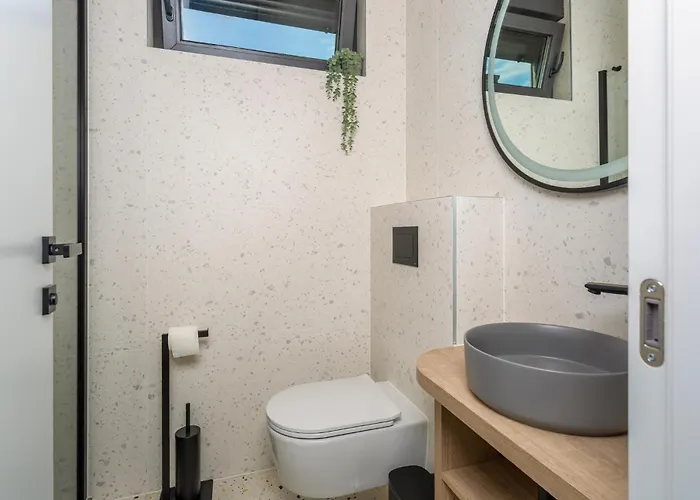 بيت للعطل Hills With Pool 1 بونات