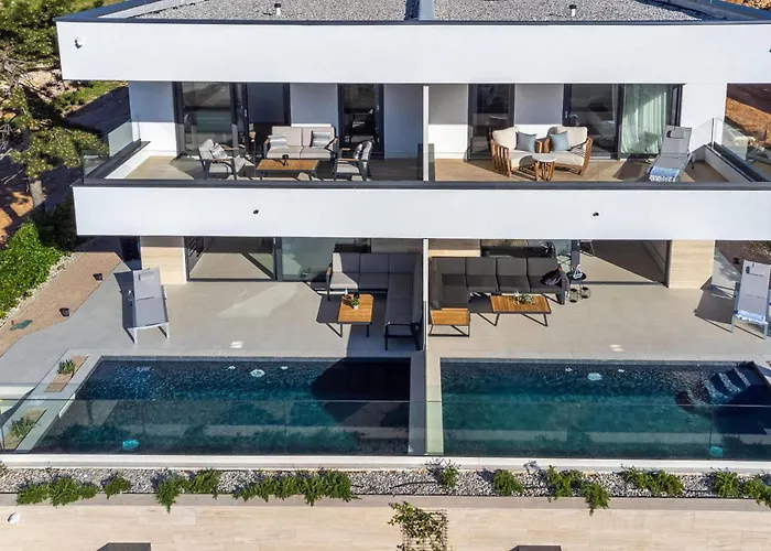 بيت للعطل Hills With Pool 1 بونات